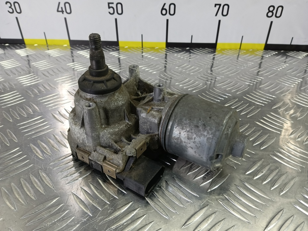 моторчик стеклоочистителя FORD Focus  2135685, 4200 рублей, Москва