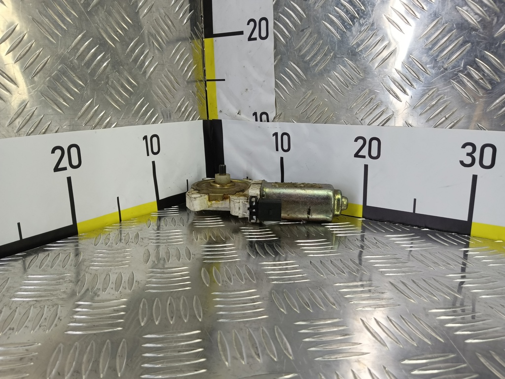 моторчик стеклоподъёмника LAND ROVER FREELANDER  CVH101200, 2700 рублей, Москва