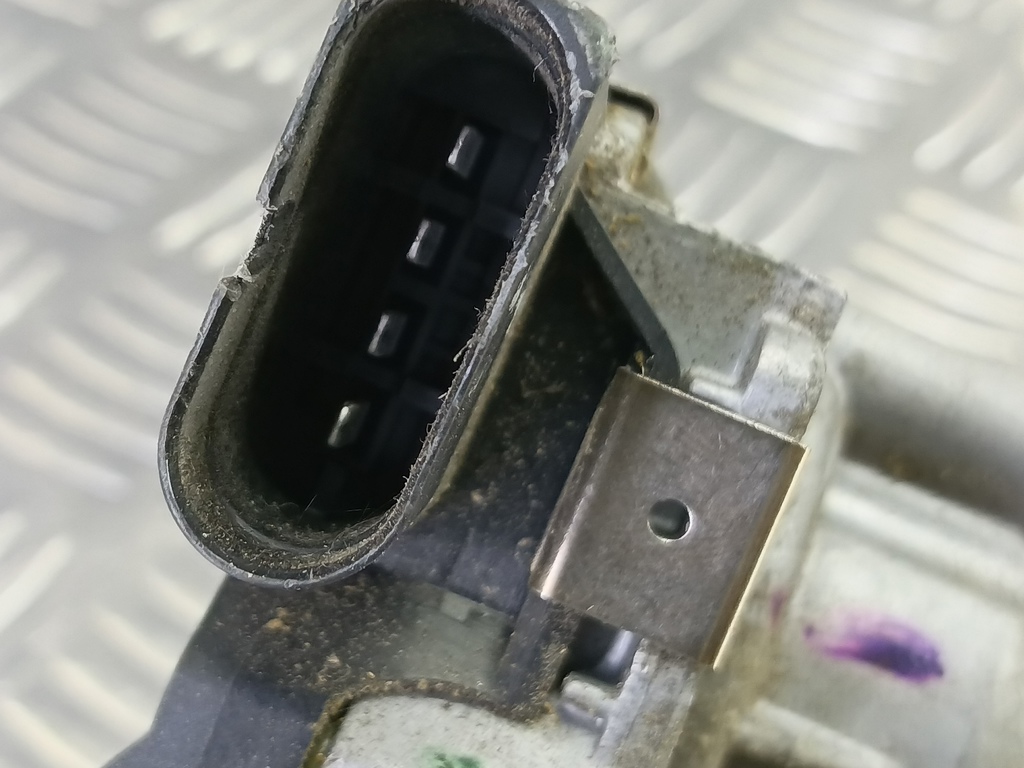 моторчик стеклоочистителя FORD Focus 2.0 AMT (160 л.с.)Focus  III рестайлинг (2014—2019) Седан 2135685, 4200 рублей, Москва