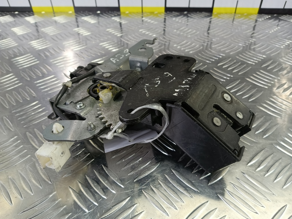 замок крышки багажника MAZDA 6  GS1M62310C, 3390 рублей, Москва