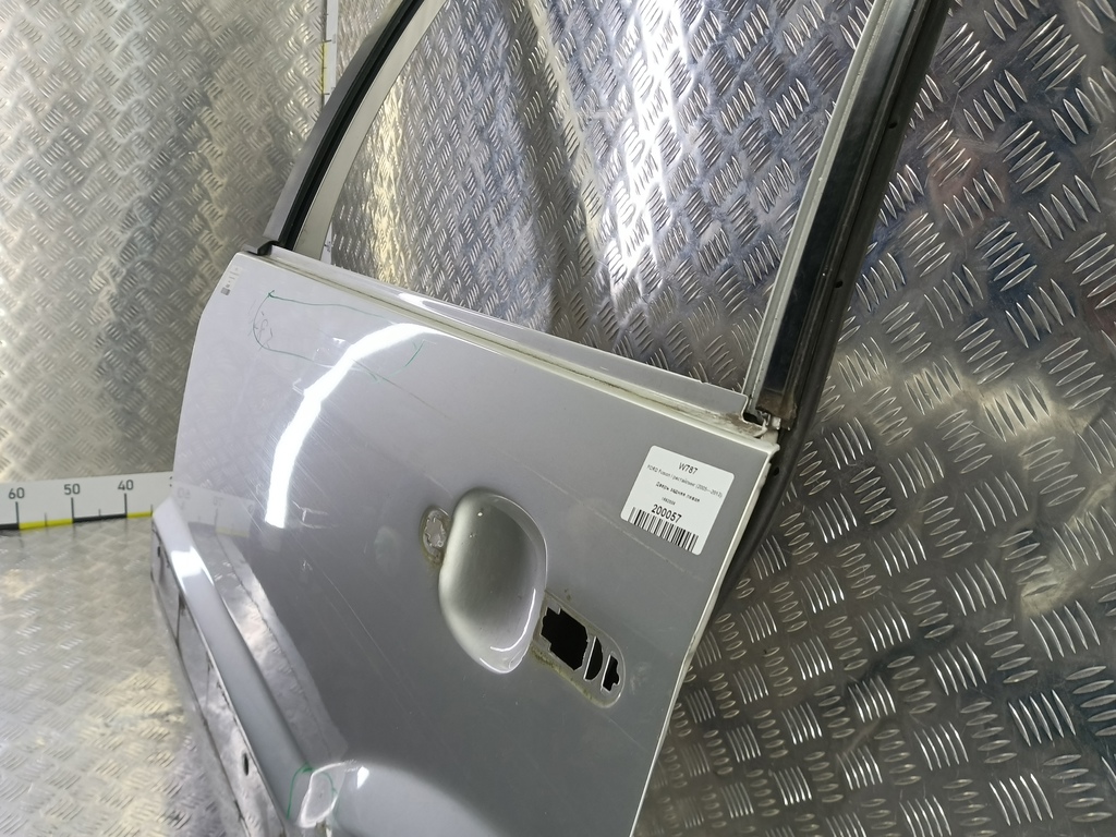 дверь FORD Fusion 1.4 MT (80 л.с.)Fusion  I рестайлинг (2005—2012) Хетчбэк 1692558, 6150 рублей, Москва