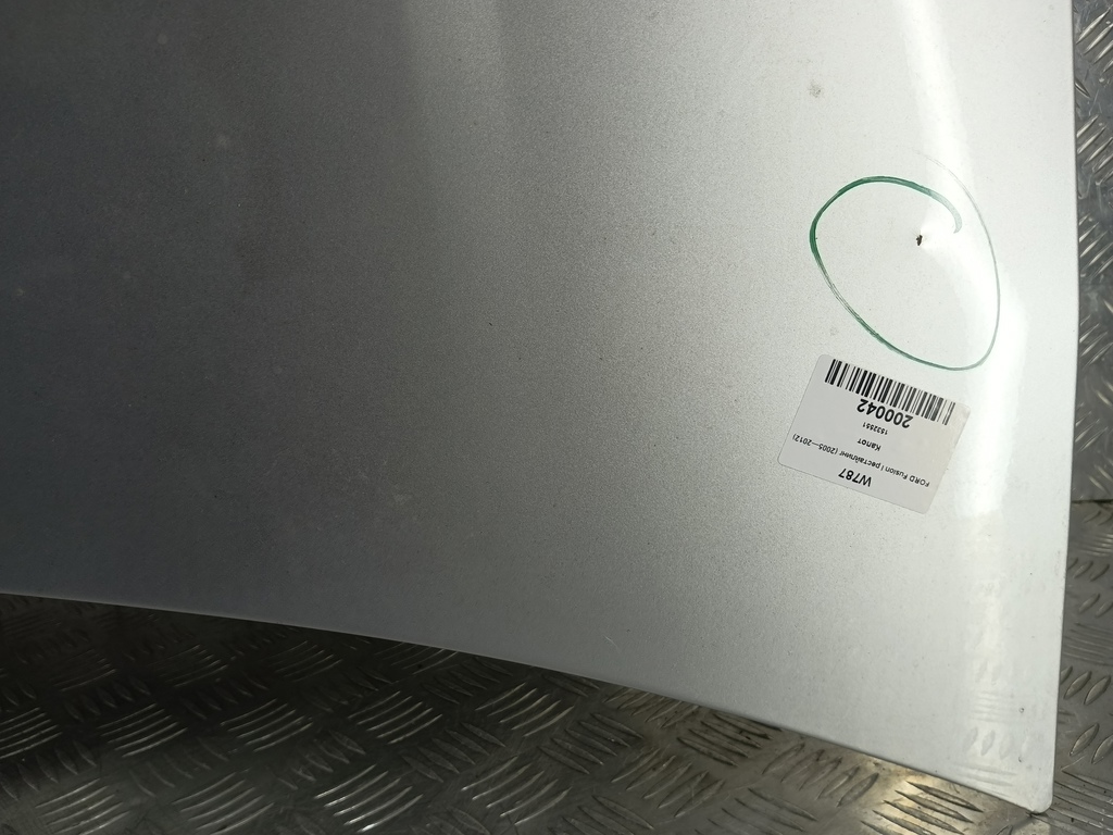 капот FORD Fusion 1.4 MT (80 л.с.)Fusion  I рестайлинг (2005—2012) Хетчбэк 1532551, 22250 рублей, Москва