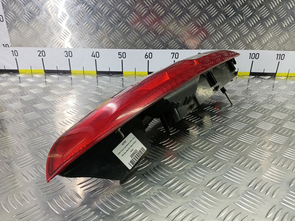 фонарь  (фара) FORD Fusion 1.4 MT (80 л.с.)Fusion  I рестайлинг (2005—2012) Хетчбэк 1383638, 8450 рублей, Москва