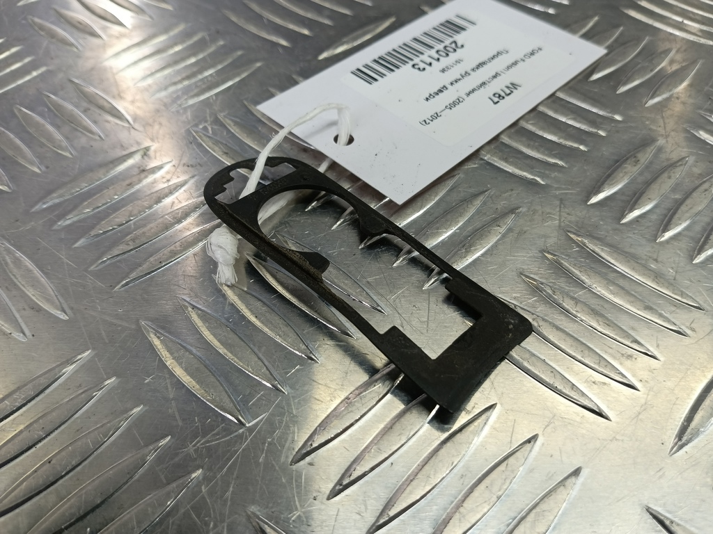 прокладка ручки двери FORD Fusion 1.4 MT (80 л.с.)Fusion  I рестайлинг (2005—2012) Хетчбэк 1511336, 520 рублей, Москва