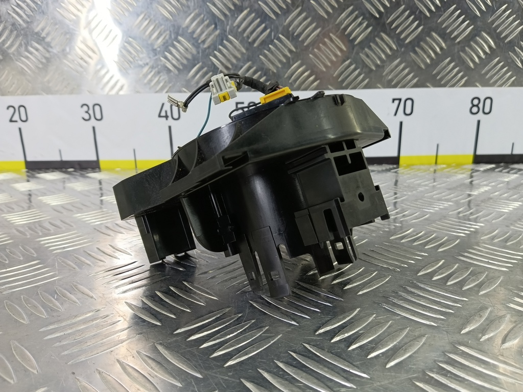 контактное кольцо (шлейф) FORD Fusion 1.4 MT (80 л.с.)Fusion  I рестайлинг (2005—2012) Хетчбэк 1364722, 2130 рублей, Москва