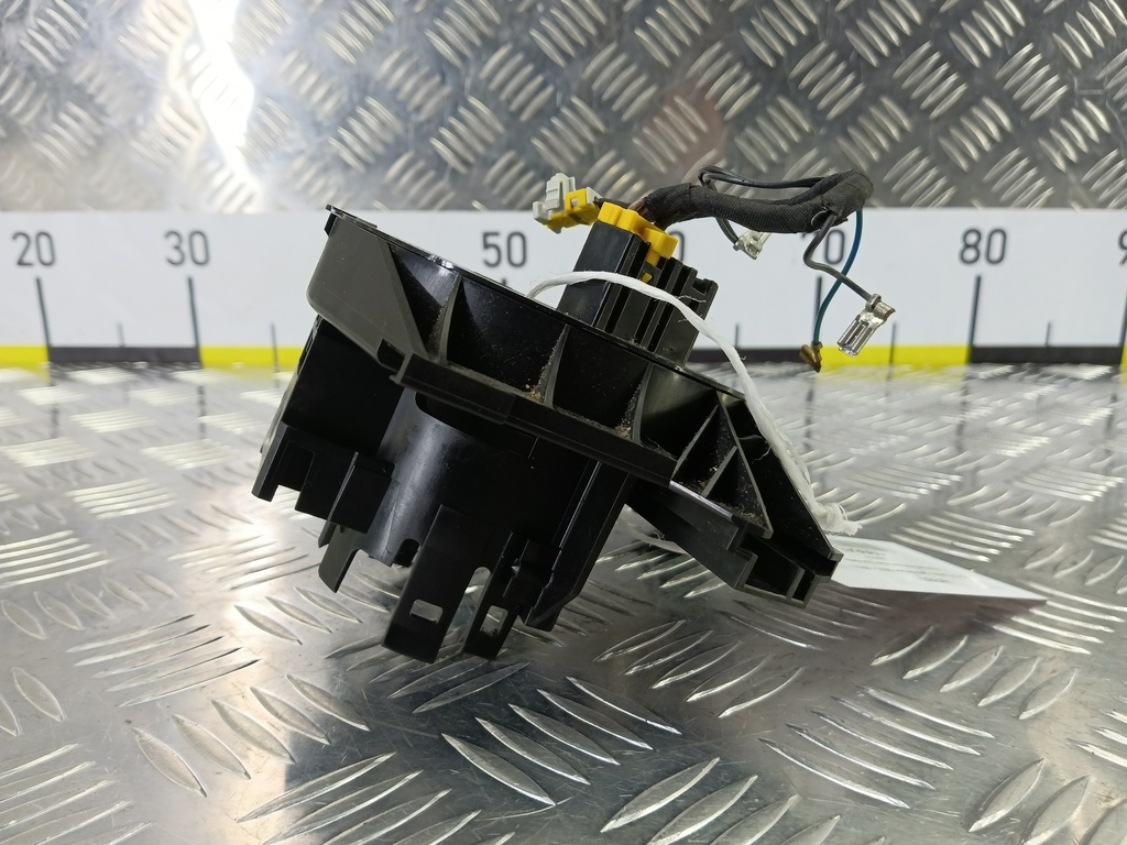 контактное кольцо (шлейф) FORD Fusion 1.4 MT (80 л.с.)Fusion  I рестайлинг (2005—2012) Хетчбэк 1364722, 2130 рублей, Москва