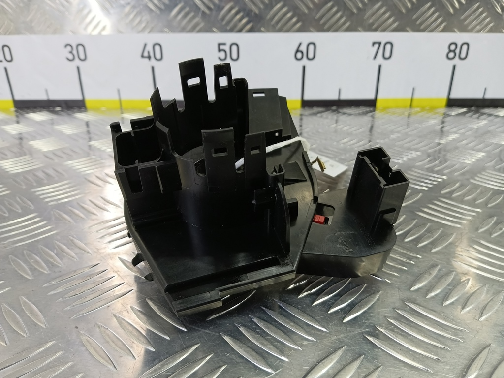 контактное кольцо (шлейф) FORD Fusion 1.4 MT (80 л.с.)Fusion  I рестайлинг (2005—2012) Хетчбэк 1364722, 2130 рублей, Москва