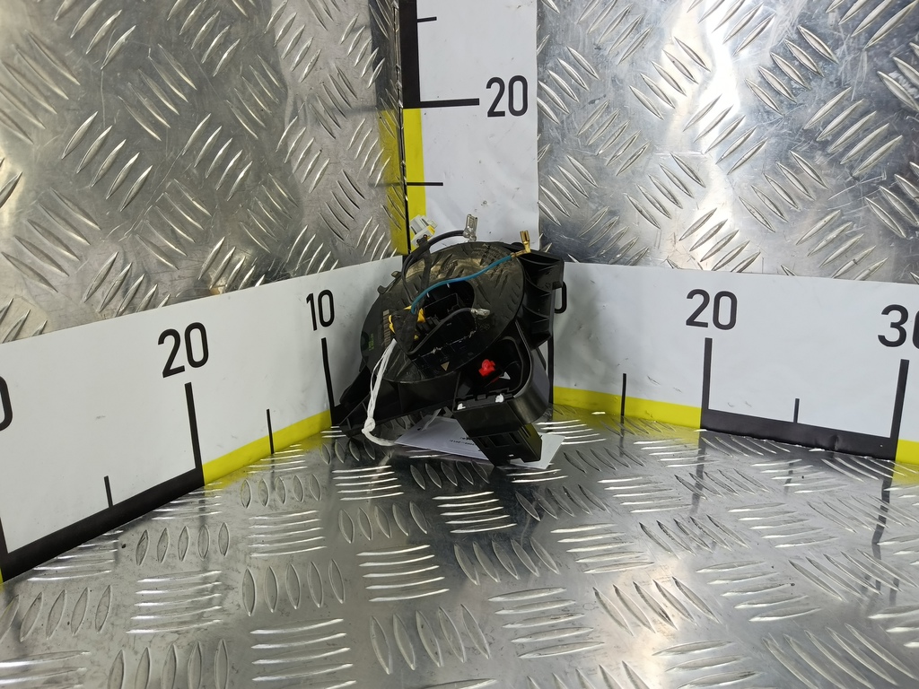 контактное кольцо (шлейф) FORD Fusion 1.4 MT (80 л.с.)Fusion  I рестайлинг (2005—2012) Хетчбэк 1364722, 2130 рублей, Москва