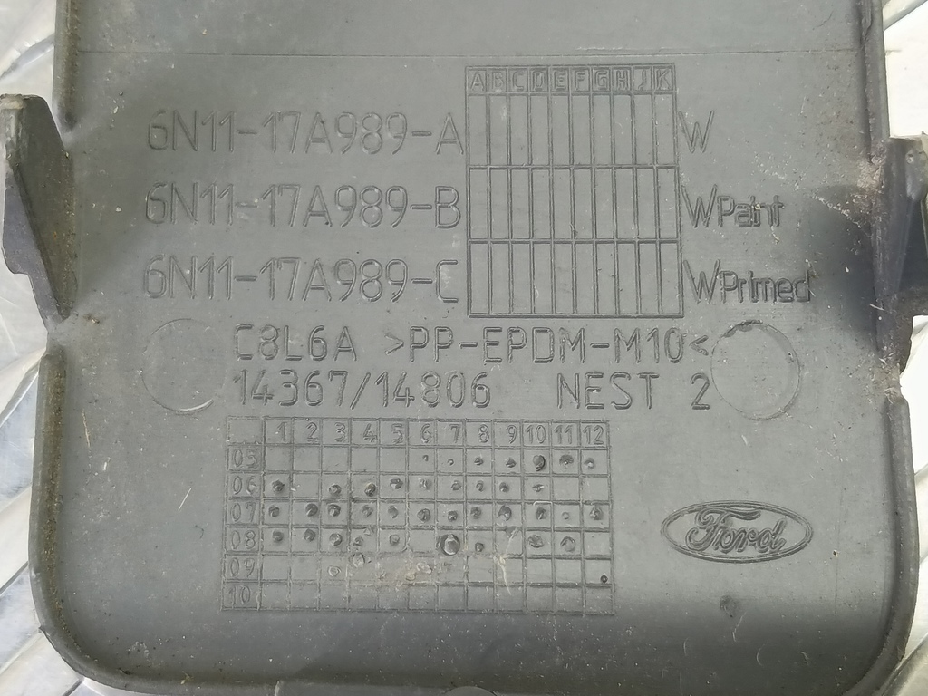 заглушка буксировочного крюка FORD Fusion 1.4 MT (80 л.с.)Fusion  I рестайлинг (2005—2012) Хетчбэк 1388478, 1320 рублей, Москва