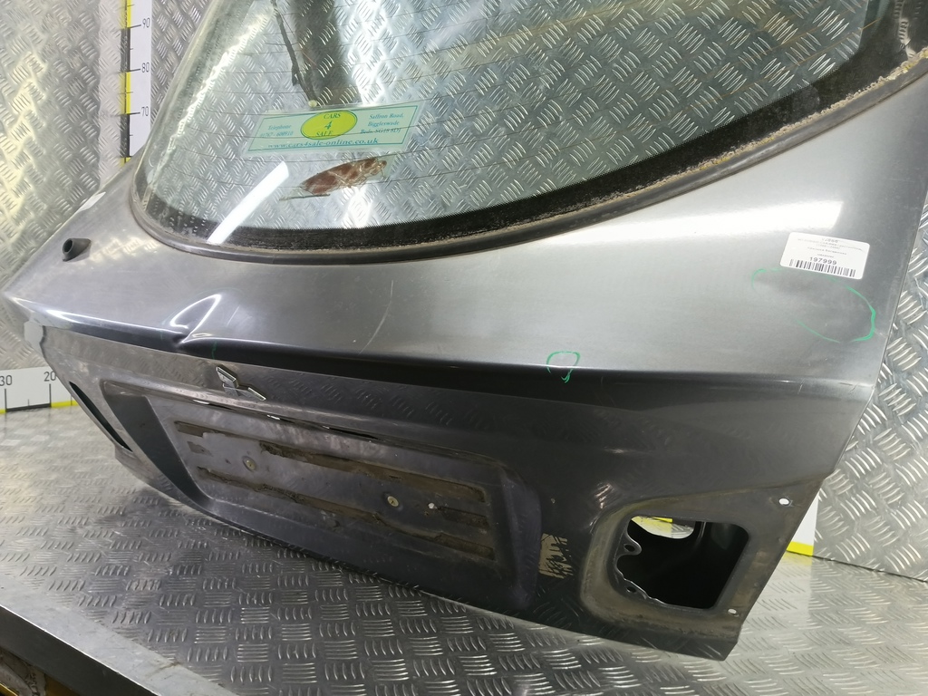 крышка багажника MITSUBISHI CARISMA 1.6 AT (90 л.с.)Carisma  I рестайлинг (1999—2004) Лифтбек MR496068, 5580 рублей, Москва