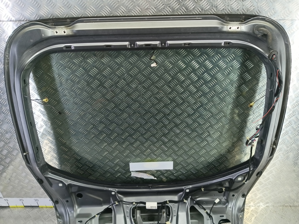 крышка багажника MITSUBISHI CARISMA 1.6 AT (90 л.с.)Carisma  I рестайлинг (1999—2004) Лифтбек MR496068, 5580 рублей, Москва