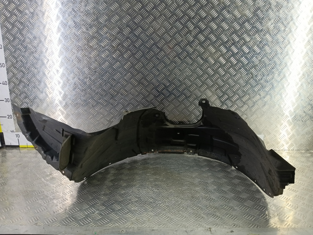 подкрылок FORD Fusion 1.4 MT (80 л.с.)Fusion  I рестайлинг (2005—2012) Хетчбэк 1381785, 2700 рублей, Москва