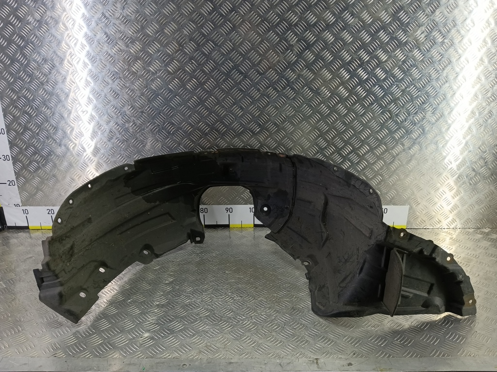 подкрылок FORD Fusion 1.4 MT (80 л.с.)Fusion  I рестайлинг (2005—2012) Хетчбэк 1381785, 2700 рублей, Москва