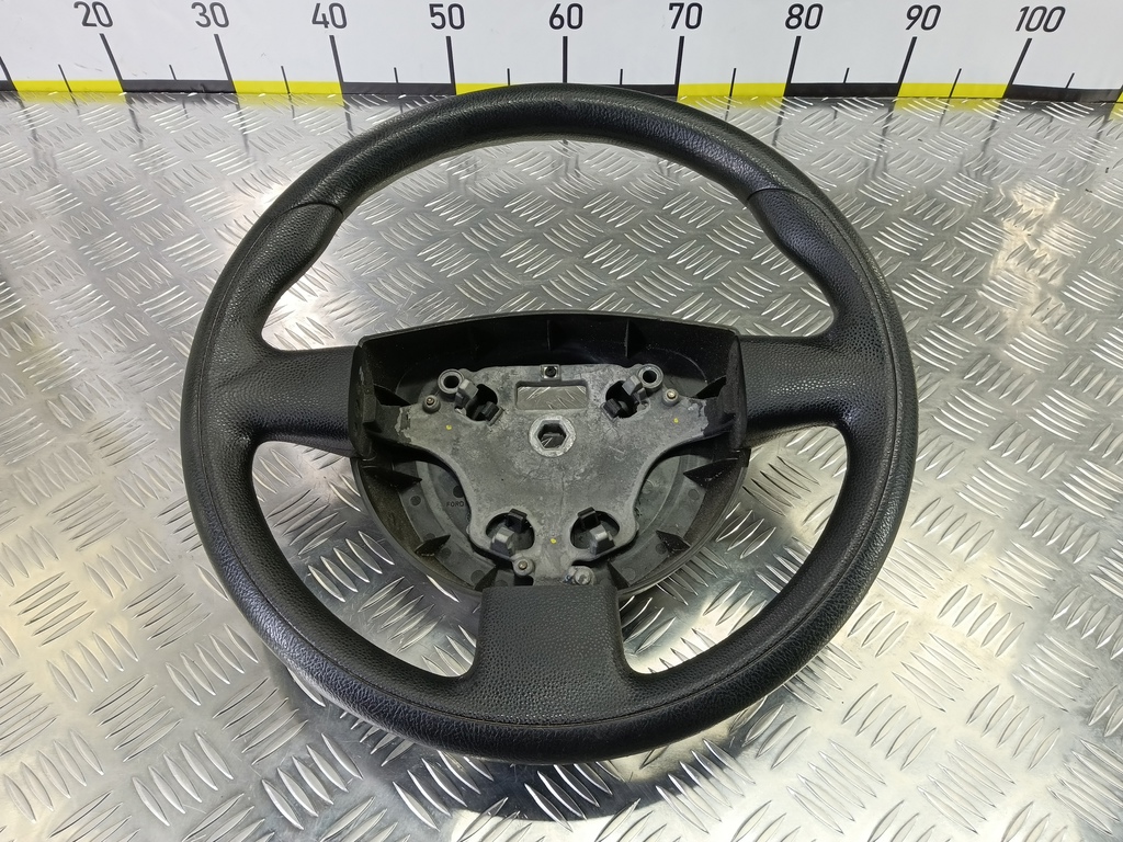 руль FORD Fusion 1.4 MT (80 л.с.)Fusion  I рестайлинг (2005—2012) Хетчбэк 1358833, 3740 рублей, Москва