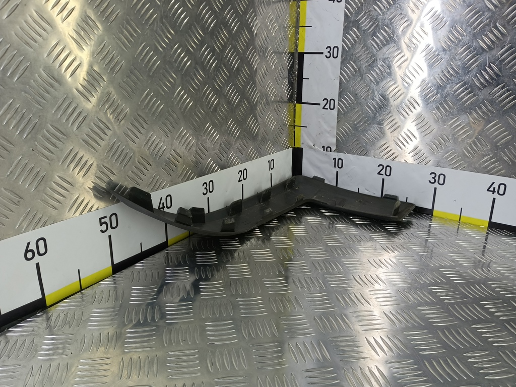 накладка бампера переднего FORD Fusion 1.4 MT (80 л.с.)Fusion  I рестайлинг (2005—2012) Хетчбэк 1431026, 1780 рублей, Москва