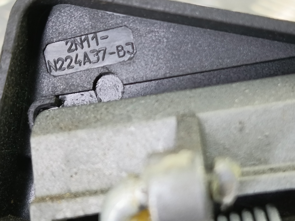 ответная часть ручки двери FORD Fusion 1.4 MT (80 л.с.)Fusion  I рестайлинг (2005—2012) Хетчбэк 1372506, 3850 рублей, Москва