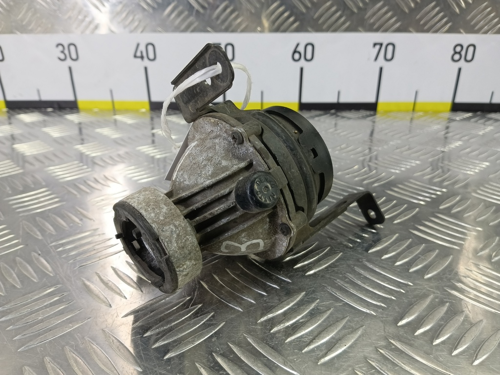 фара противотуманная Kia Ceed  92201-1H000, 1210 рублей, Москва