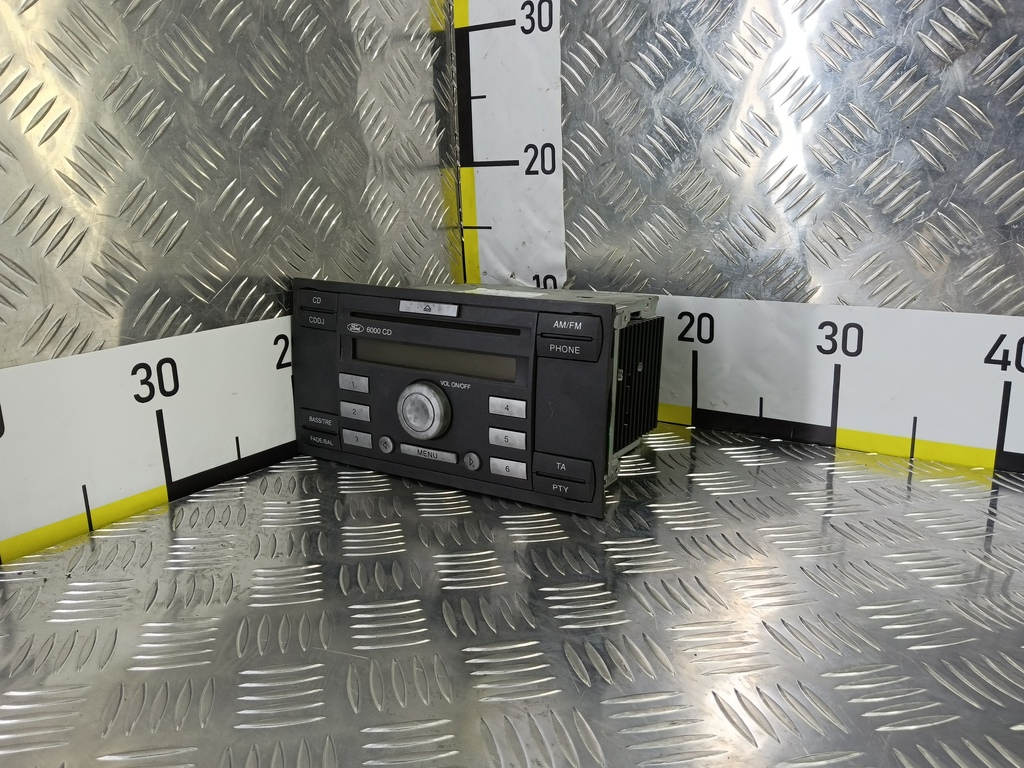 магнитола FORD Tourneo Connect  1927597, 1780 рублей, Москва