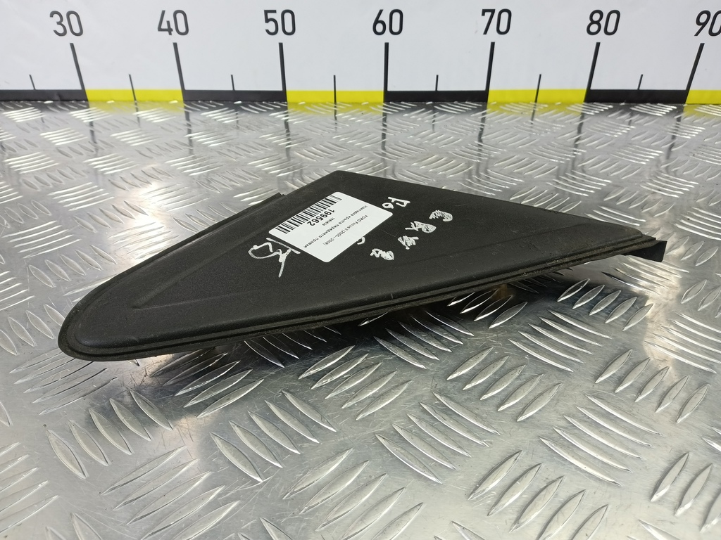 накладка крыла переднего FORD Focus  1683639, 980 рублей, Москва