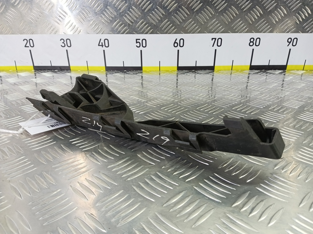 кронштейн бампера FORD Focus  1335698, 520 рублей, Москва