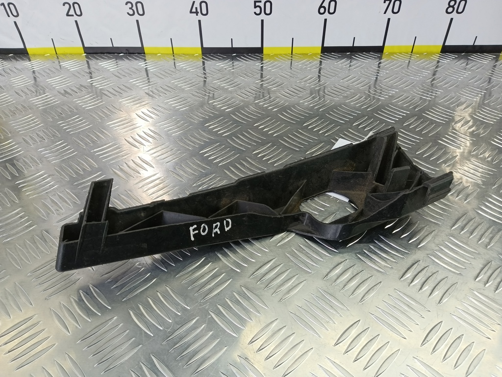 кронштейн бампера FORD Focus  1335698, 520 рублей, Москва