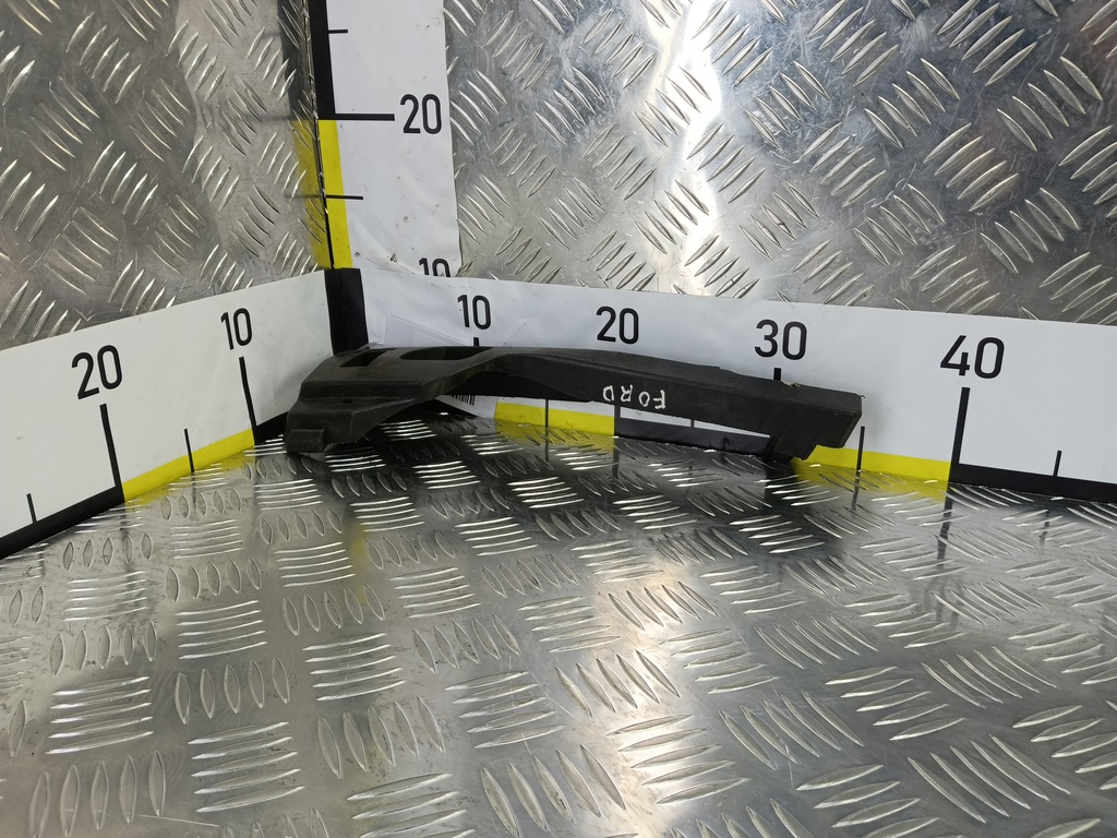 кронштейн бампера FORD Focus  1335698, 520 рублей, Москва