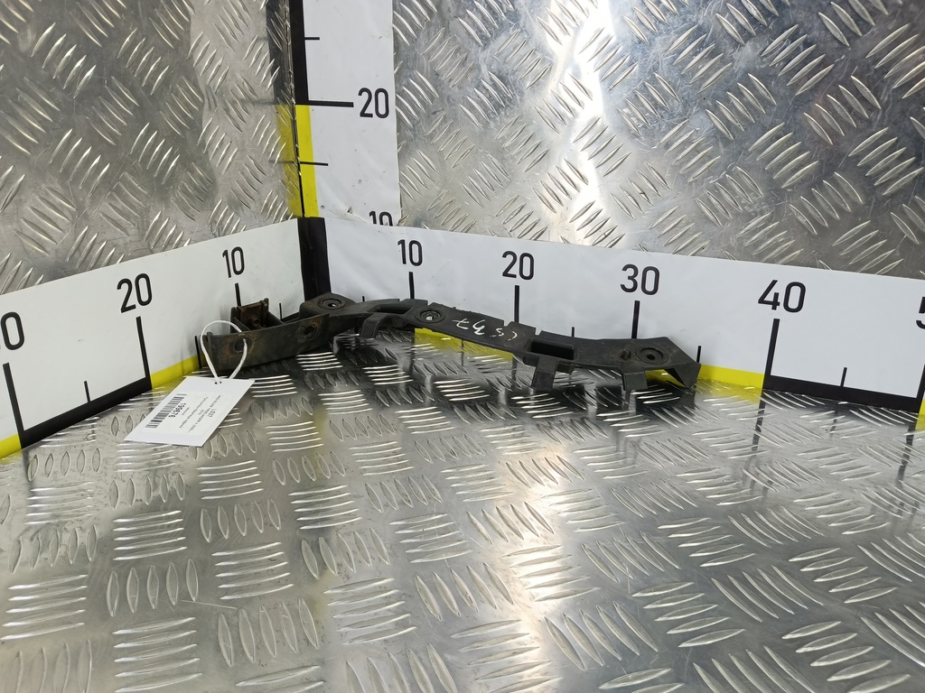 кронштейн бампера LAND ROVER FREELANDER 2.2 TD MT (150 л.с.)Freelander  II (2006—2010) Внедорожник LR002167, 2130 рублей, Москва