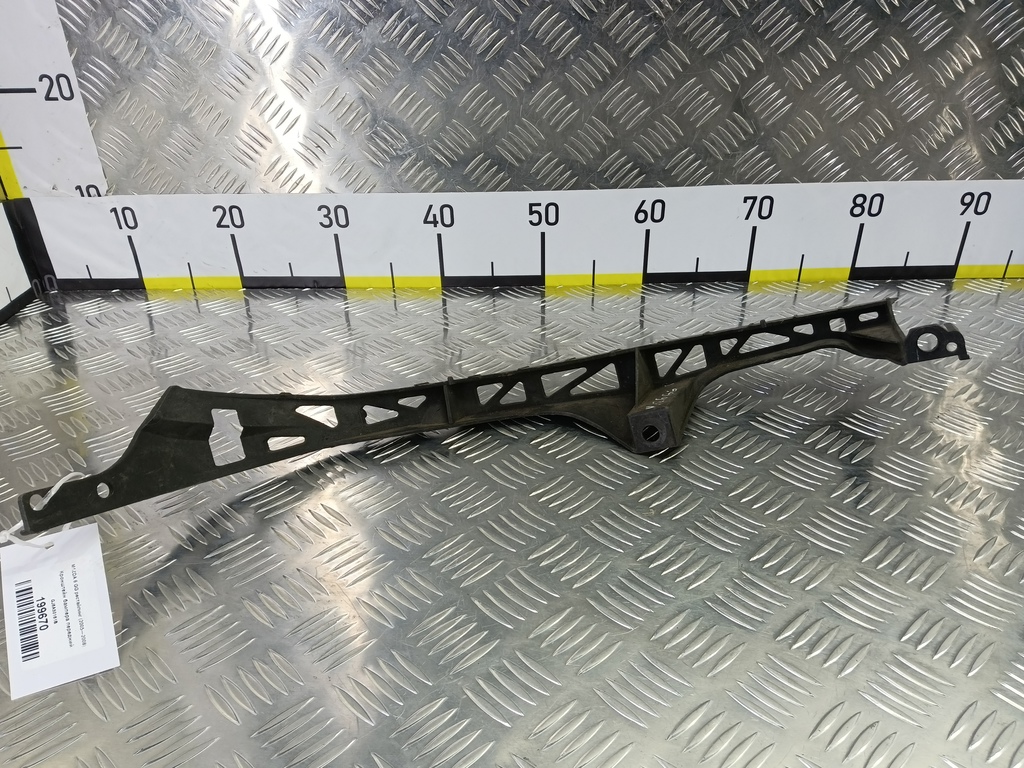 кронштейн бампера MAZDA 6  GJ6A50161B, 2470 рублей, Москва