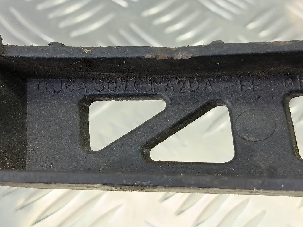 кронштейн бампера MAZDA 6  GJ6A50161B, 2470 рублей, Москва