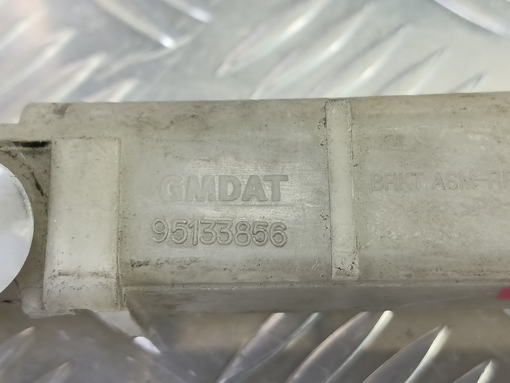 кронштейн бампера CHEVROLET  CAPTIVA  95133854, 980 рублей, Москва