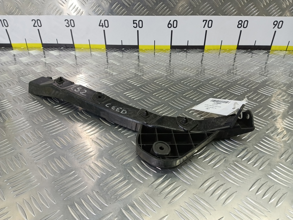 кронштейн бампера Kia Ceed  866141H100, 1090 рублей, Москва