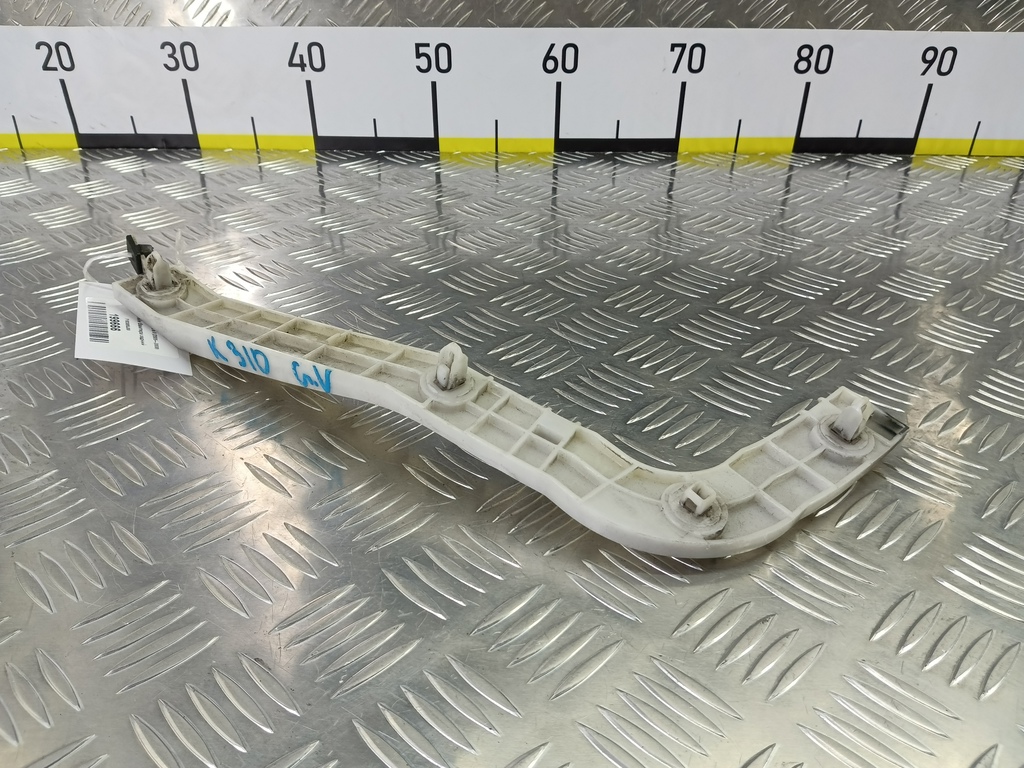 кронштейн бампера SUZUKI Grand Vitara 2.0 4WD AT (140 л.с.)Grand Vitara  II (2005—2008) Внедорожник 7183065J00, 1440 рублей, Москва