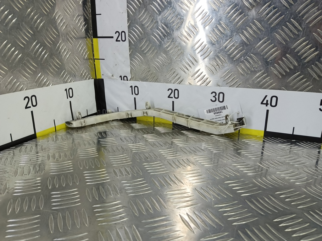 кронштейн бампера SUZUKI Grand Vitara 2.0 4WD AT (140 л.с.)Grand Vitara  II (2005—2008) Внедорожник 7183065J00, 1440 рублей, Москва