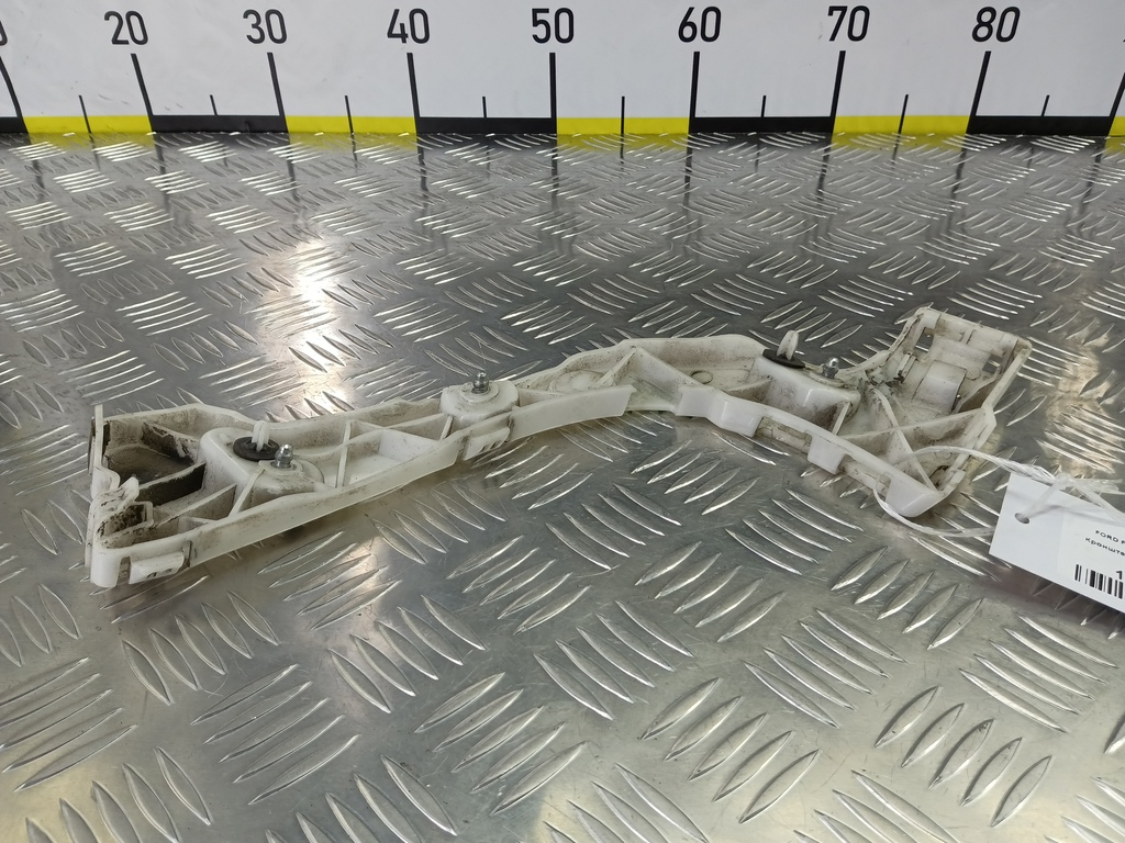 кронштейн бампера FORD Focus  1742939, 2010 рублей, Москва