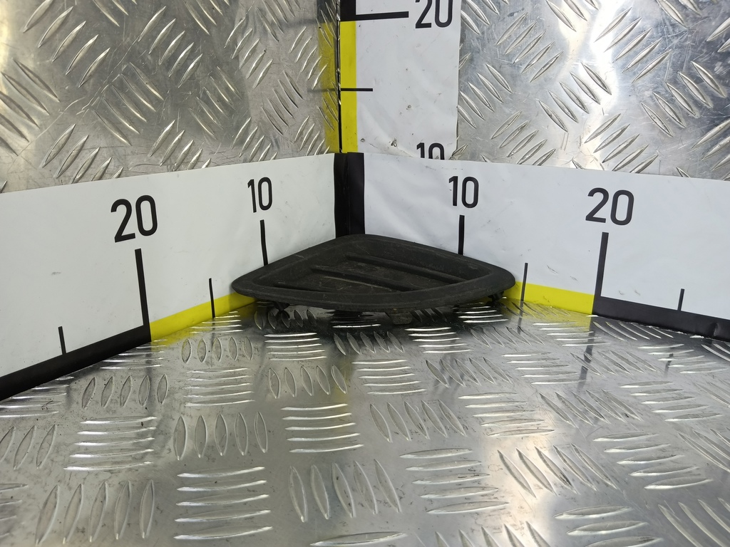 накладка бампера переднего Kia Ceed  865631H010, 1210 рублей, Москва