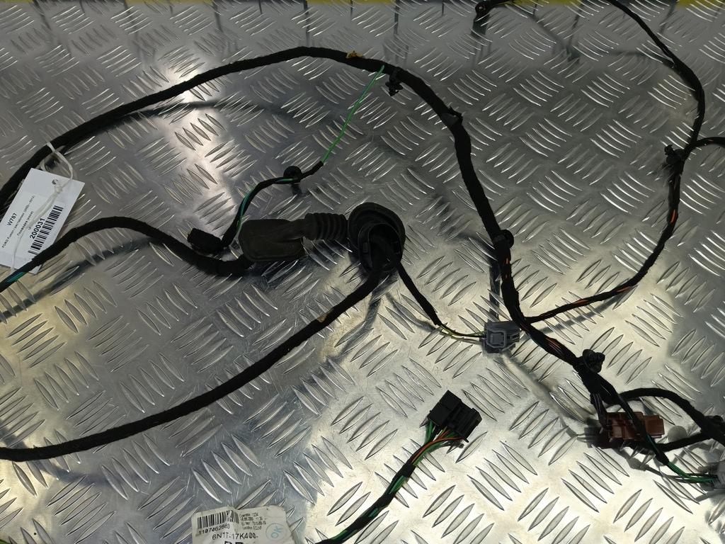 проводка (коса) FORD Fusion 1.4 MT (80 л.с.)Fusion  I рестайлинг (2005—2012) Хетчбэк 1515836, 1210 рублей, Москва