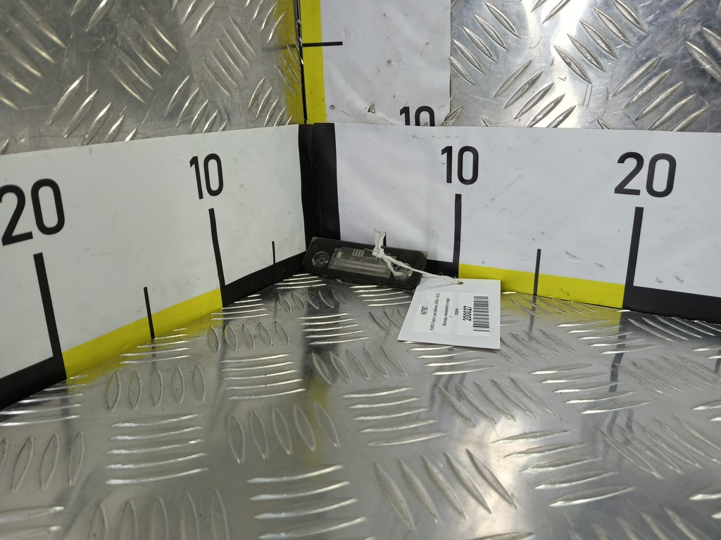 фонарь номерного знака FORD Fusion 1.4 MT (80 л.с.)Fusion  I рестайлинг (2005—2012) Хетчбэк 1332916, 860 рублей, Москва