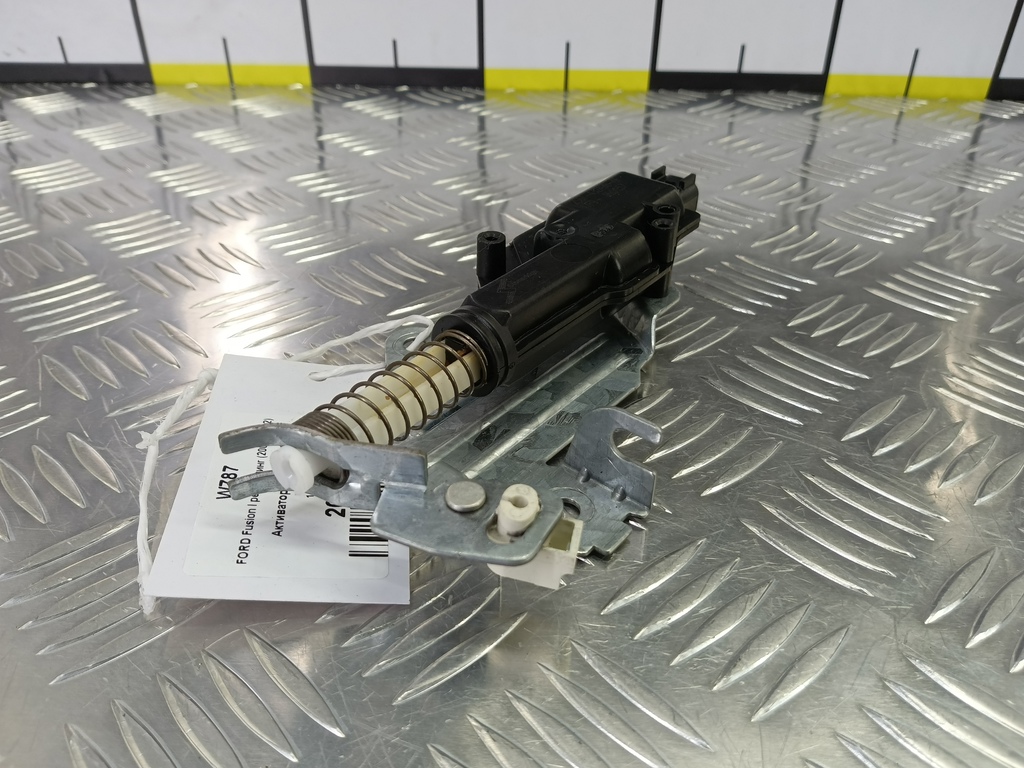 активатор замка двери FORD Fusion 1.4 MT (80 л.с.)Fusion  I рестайлинг (2005—2012) Хетчбэк 1481081, 1550 рублей, Москва