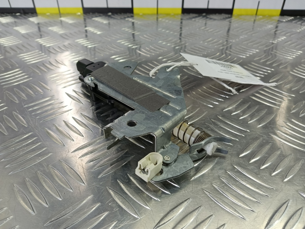 активатор замка двери FORD Fusion 1.4 MT (80 л.с.)Fusion  I рестайлинг (2005—2012) Хетчбэк 1481081, 1550 рублей, Москва