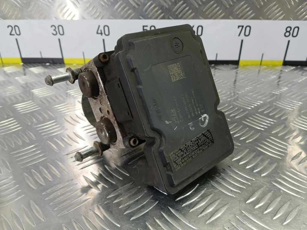 блок abs SUZUKI Grand Vitara 2.4 MT (169 л.с.)Grand Vitara  II рестайлинг (2008—2012) Внедорожник 5611078K30, 36050 рублей, Москва