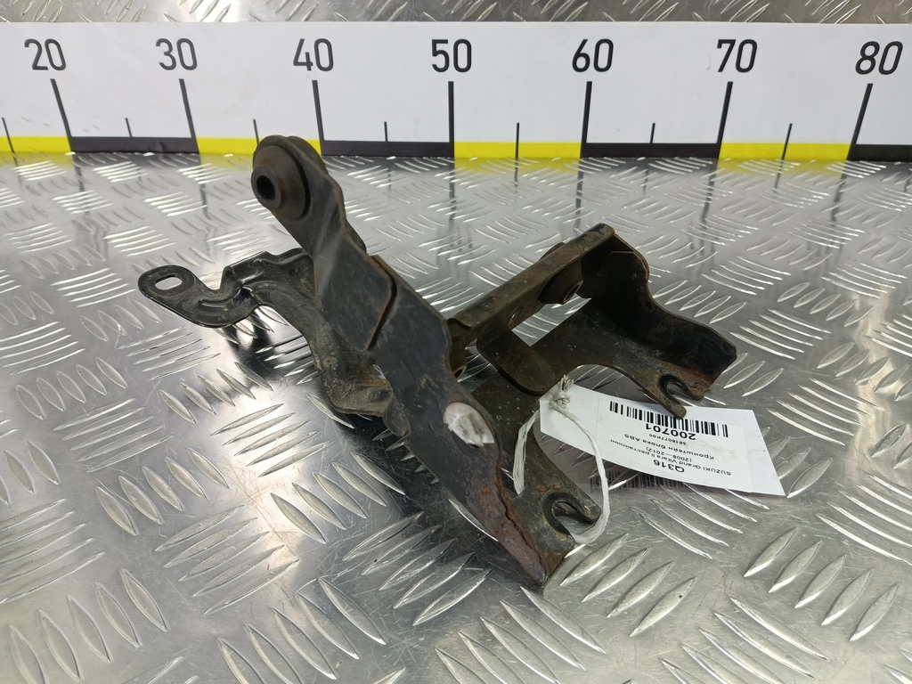 кронштейн блока abs SUZUKI Grand Vitara 2.4 MT (169 л.с.)Grand Vitara  II рестайлинг (2008—2012) Внедорожник 5616077K00, 750 рублей, Москва