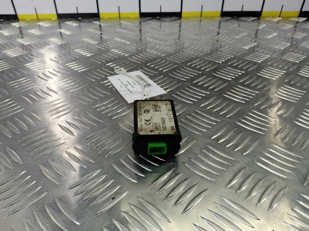 блок управления SUZUKI Grand Vitara 2.0 MT (128 л.с.)Grand Vitara  I (1997—2001) Внедорожник 37190-50J70, 630 рублей, Москва