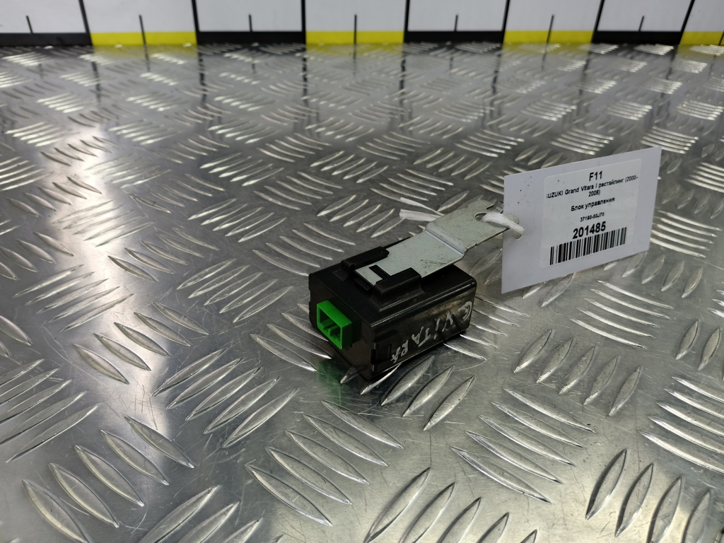 блок управления SUZUKI Grand Vitara 2.0 MT (128 л.с.)Grand Vitara  I (1997—2001) Внедорожник 37190-50J70, 630 рублей, Москва