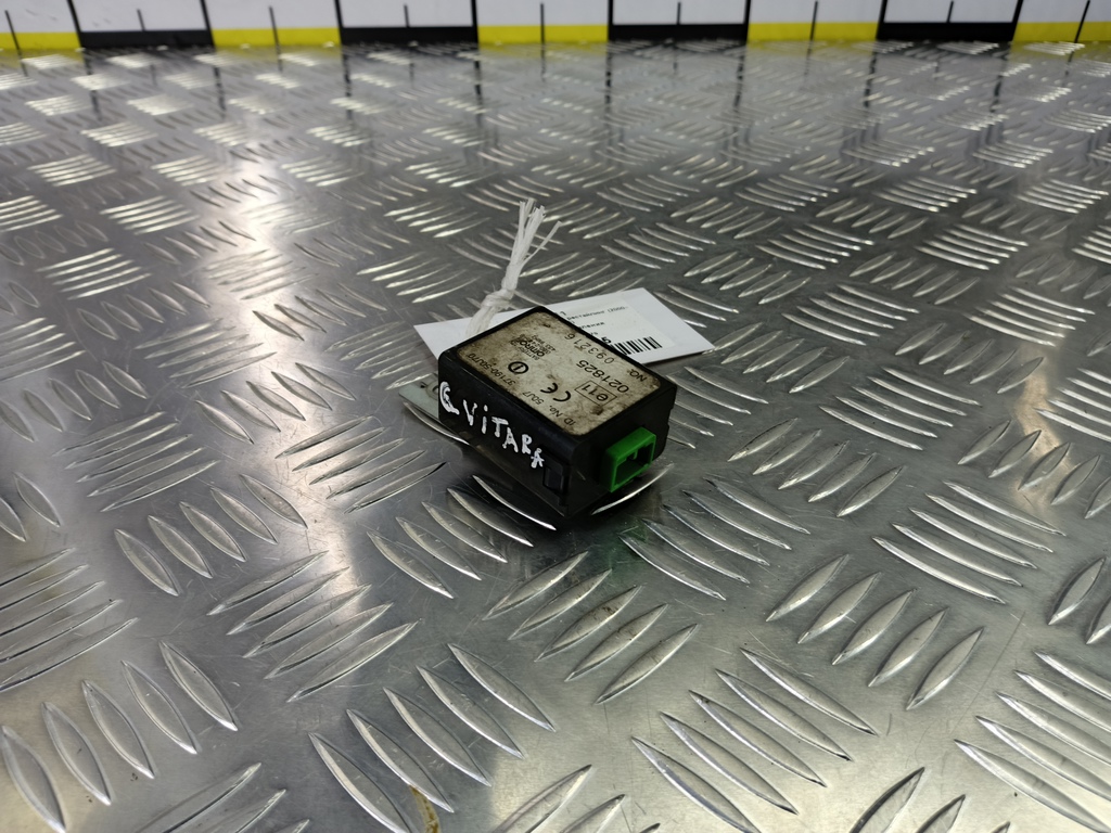 блок управления SUZUKI Grand Vitara 2.0 MT (128 л.с.)Grand Vitara  I (1997—2001) Внедорожник 37190-50J70, 630 рублей, Москва