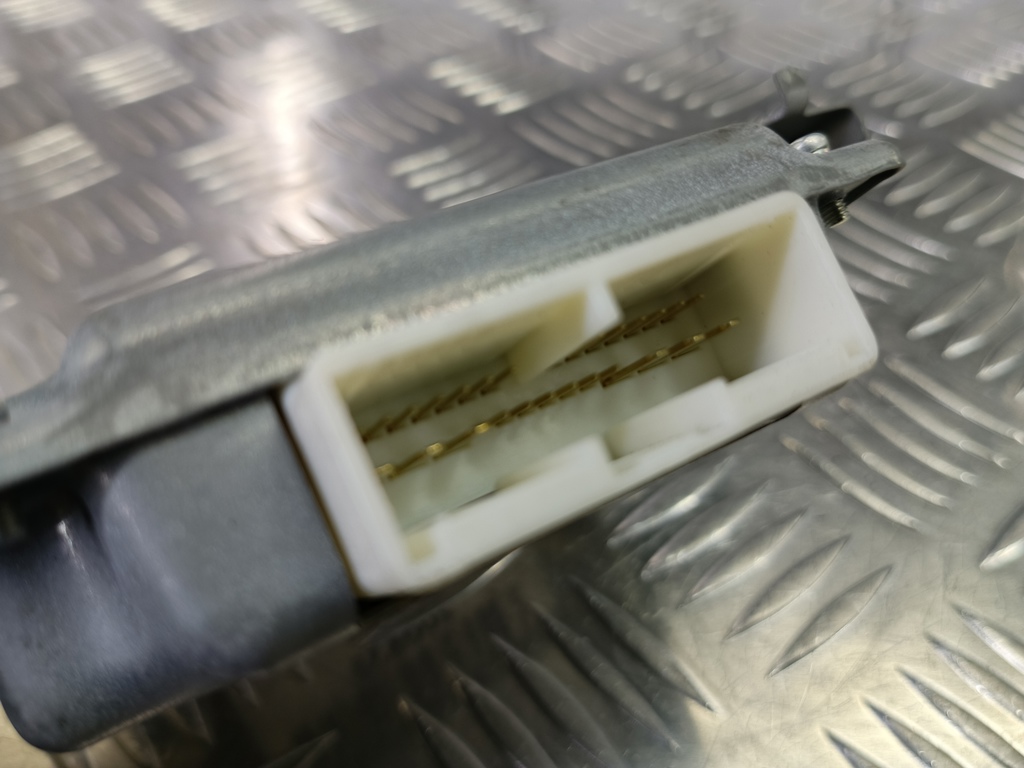 блок управления полным приводом SUZUKI Grand Vitara 2.4 MT (169 л.с.)Grand Vitara  II рестайлинг (2008—2012) Внедорожник 3888578K00, 1670 рублей, Москва