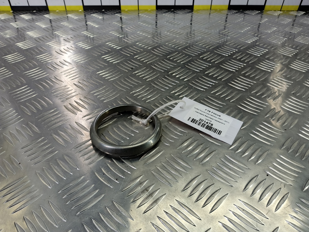 накладка бампера переднего FORD Focus Focus 1528748, 980 рублей, Москва