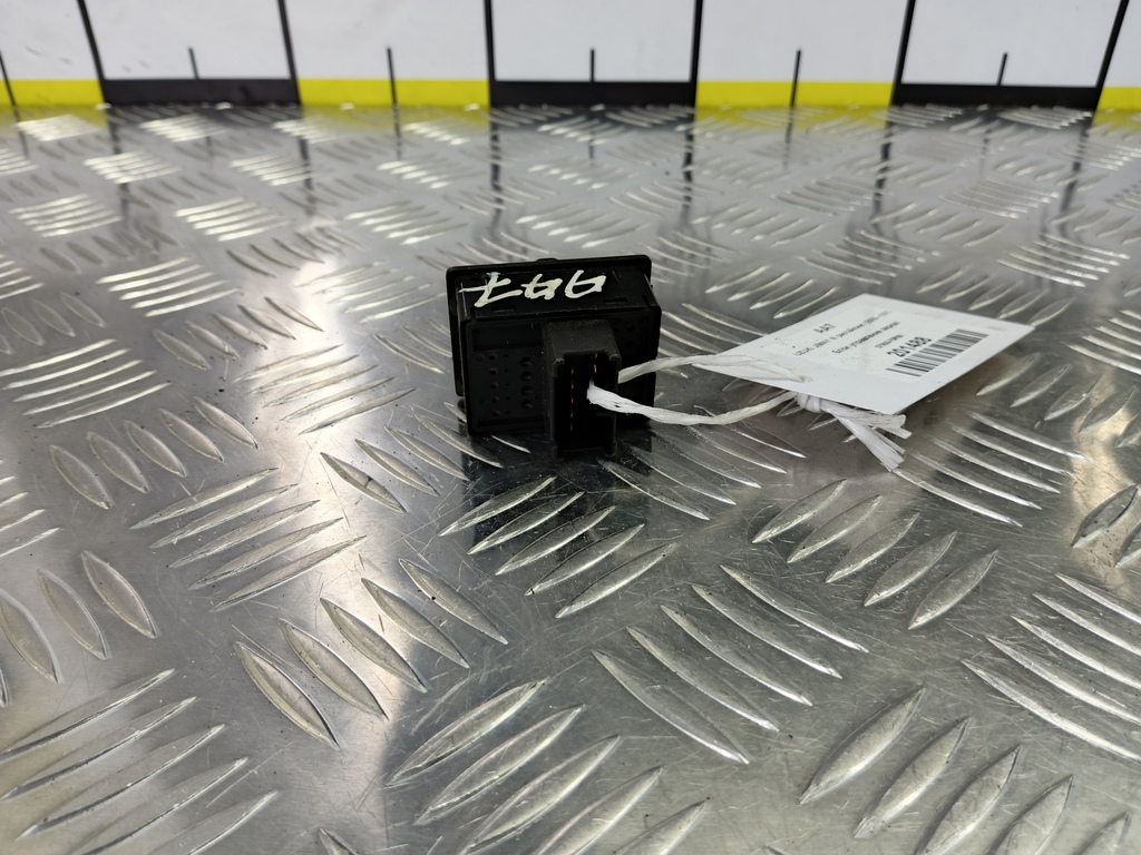 кнопка регулировки зеркал SUZUKI JIMNY Jimny 37950-75F00, 630 рублей, Москва