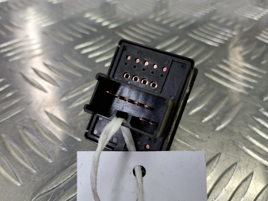 кнопка регулировки зеркал SUZUKI JIMNY Jimny 37950-75F00, 630 рублей, Москва