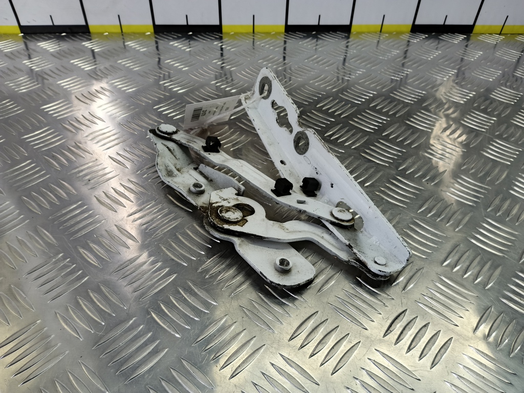 петля капота FORD Tourneo Connect  2003247, 4430 рублей, Москва