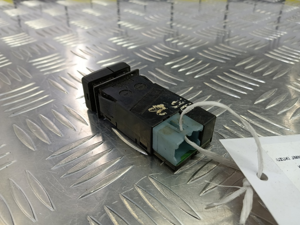 кнопка противотуманки SUZUKI JIMNY  37280-76J00, 980 рублей, Москва